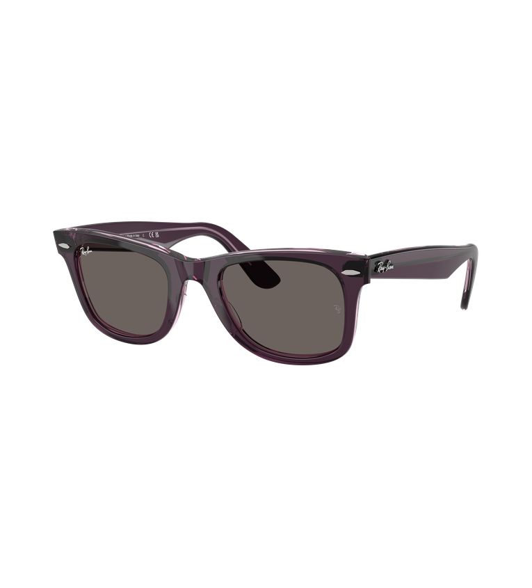 Ray-Ban Original Wayfarer Classic - Rb2140 occhiali da sole bordeaux trasparente con lenti grigio scuro - vista 3/4