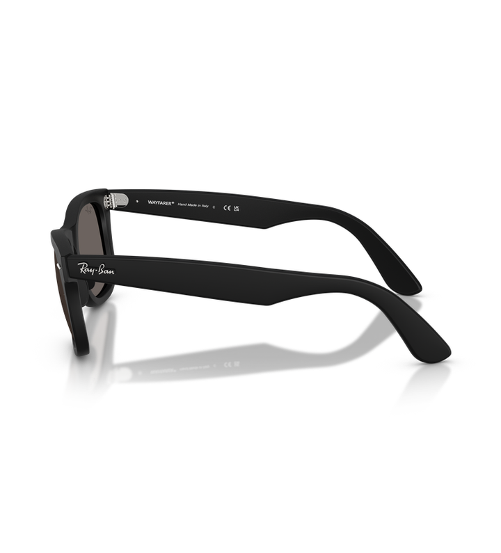 Ray-Ban Wayfarer Ease - Rb4340 occhiali da sole nero opaco con lenti grigio scuro - vista laterale