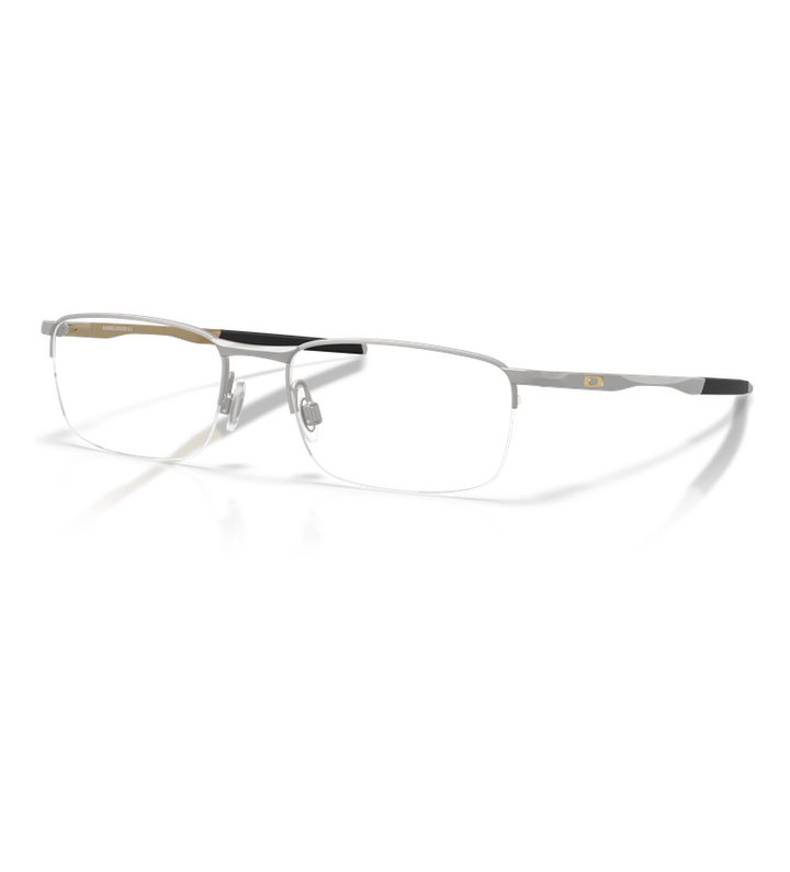 Oakley Barrelhouse 0.5 OX3174 Titanio - vista angolata