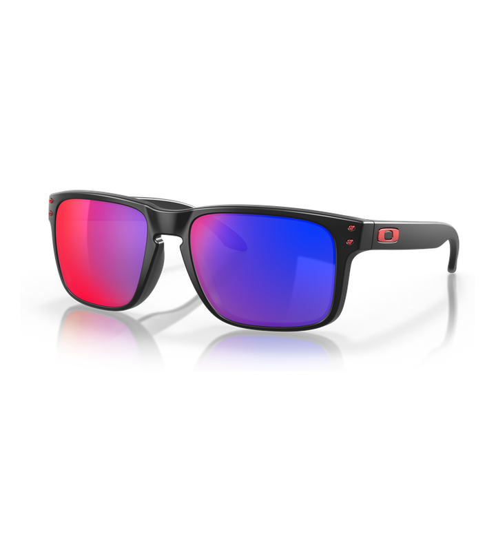 Oakley Holbrook OO9102 Nero Opaco / Ruby Iridium - vista angolata