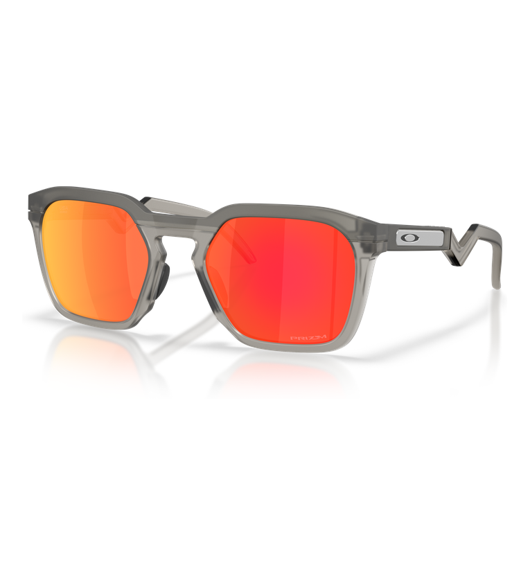 Oakley Hstn Sq OO9533 Grigio Fumo Opaco // Prizm Ruby - vista angolata