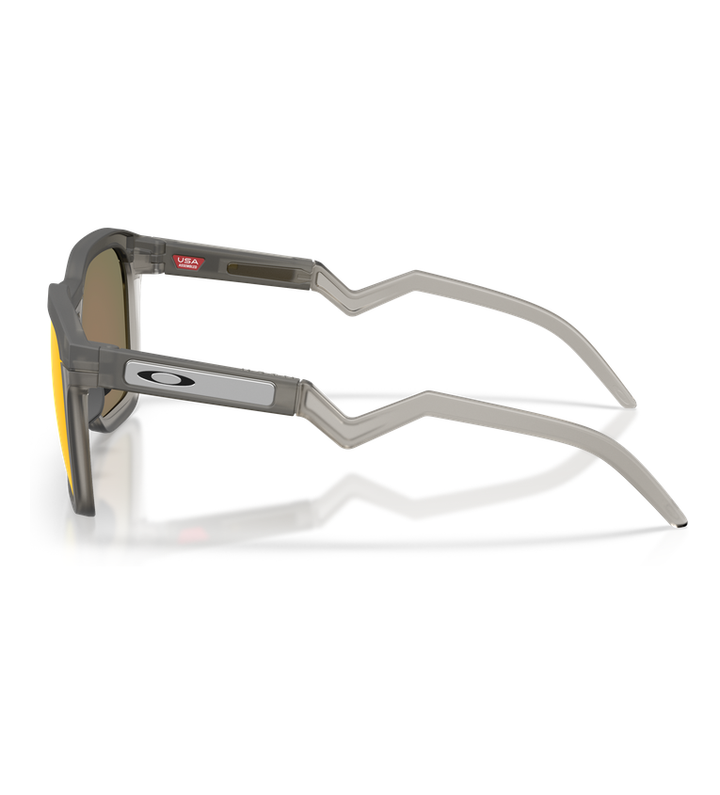 Oakley Hstn Sq OO9533 Grigio Fumo Opaco // Prizm Ruby - vista laterale