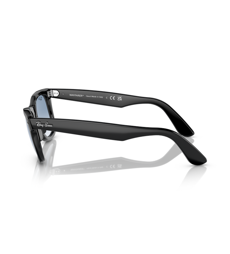 Ray-Ban Original Wayfarer RB2140F occhiali da sole squadrati nero lucido con lenti azzurro sfumato - vista laterale