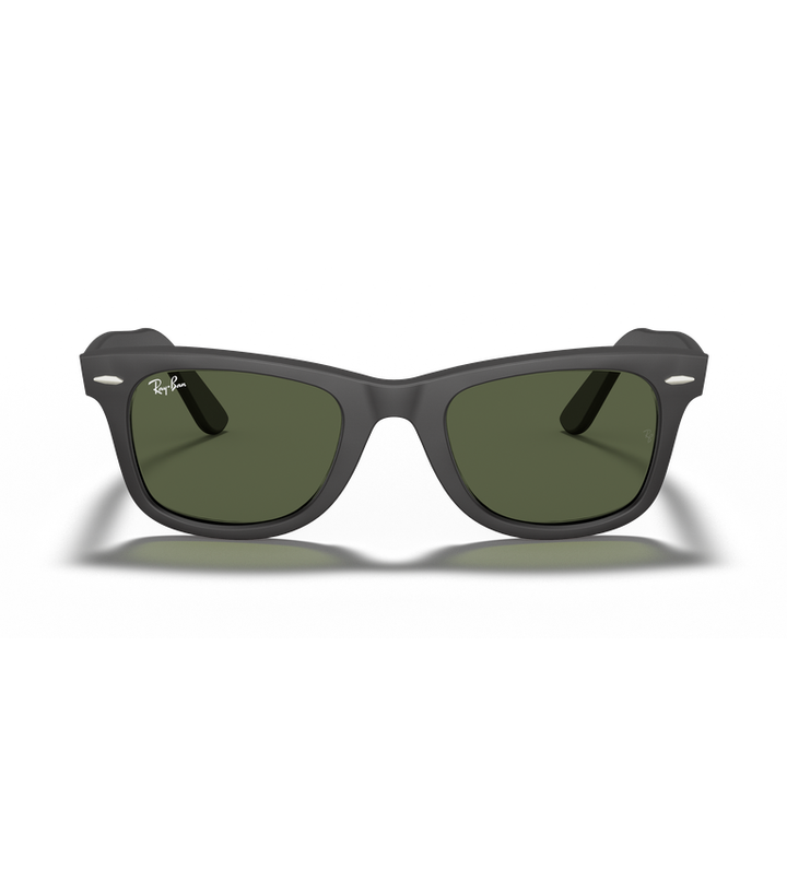 Ray-Ban Original Wayfarer RB2140F occhiali da sole squadrati nero opaco con lenti verde G-15 - vista frontale
