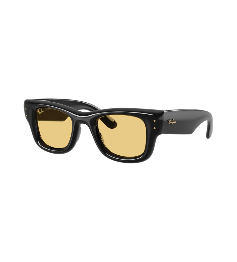 Ray-Ban Wayfarer Puffer RB4940 occhiali da sole squadrati nero lucido con lenti giallo - vista 3/4